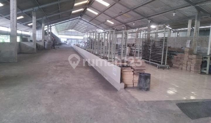 Strategic Industrial Zone Warehouse — 1.7 Ha Prime Location at Jumantono, Karanganyar