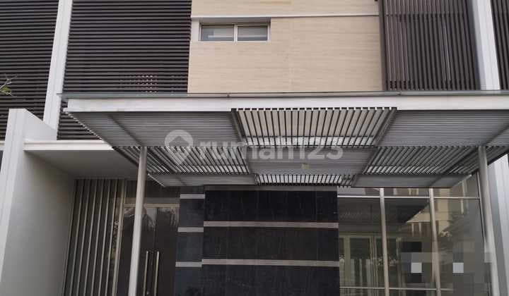 Rumah The Mozart Signature, Golf Island Pik