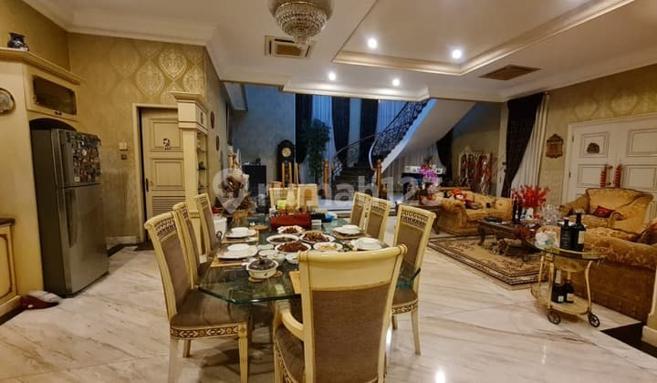 Dijual Rumah mewah Taman Mediterania Resort