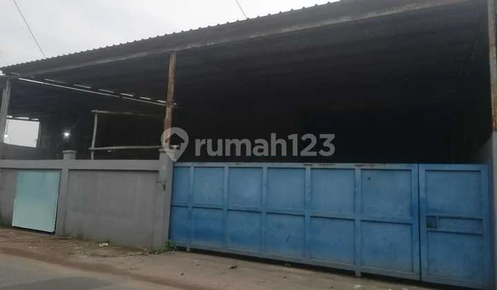 Gudang Pinggir Jalan Raya Bayur Tangerang