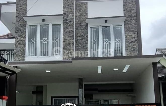 Beautiful New Renovated 2-Story House in Poris Paradise, Cipondoh, Tangerang