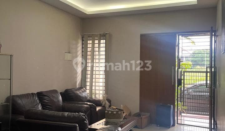 Dijual Rumah 2lantai Rapi & Siap Huni Moderland Kota Tangerang