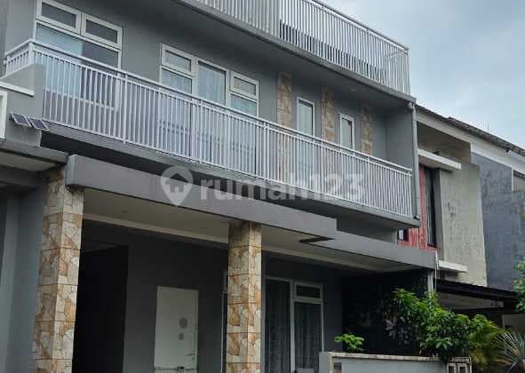 Rumah 3 Lantai Bagus Cluster Melia Graha Raya Tangerang Selatan