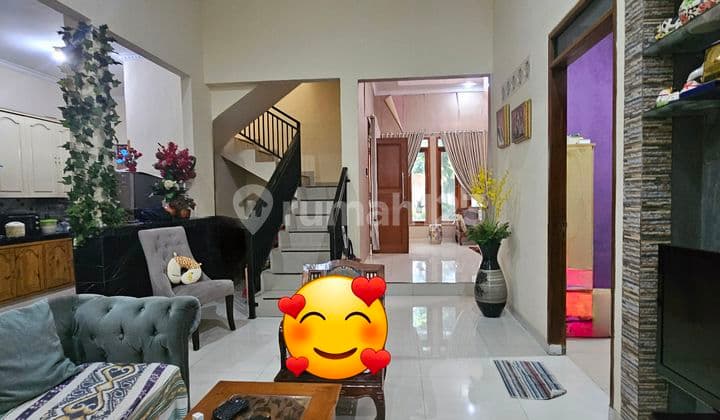 Jl. Pendidikan 1 Bintaro Jakarta Selatan
- Rumah 2 Lantai - Harga Nego