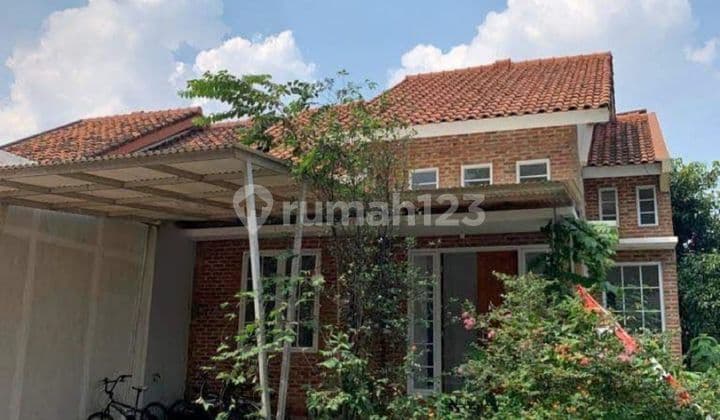 The Address Platinum Cibubur - Rumah Hoek 1 1/2 Lt