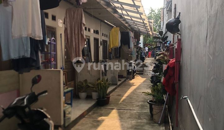 Dijual Rumah Kontrakan di Jl. Mawar Bintaro - Dekat Komplek Bukit Mas Rempoa - 16 Pintu Terisi Semua