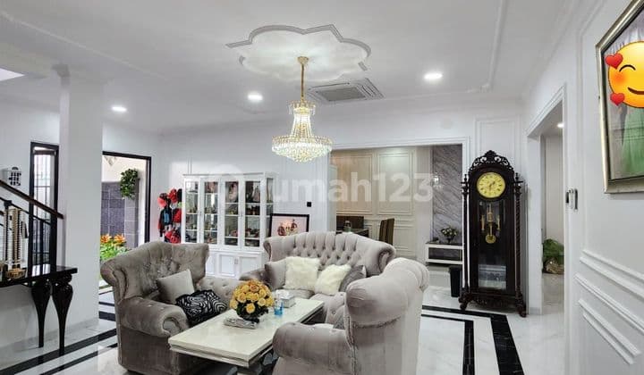 Kencana Loka Bsd - Rumah Hoek 2 Siap Huni