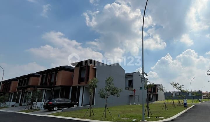 Lot 7x15 (163 m2) CORNER Cluster Meranti Suvarna Sutera Tangerang 1K900039