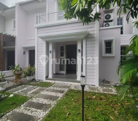 Disewa Rumah 2 Lantai Semi Furnished di Suvarna Sutera Tangerang 1Ka0001d