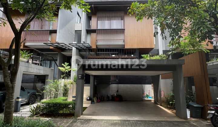 Rumah 2 Lantai Greenwich Caelus BSD City Lokasi Sangat Strategis