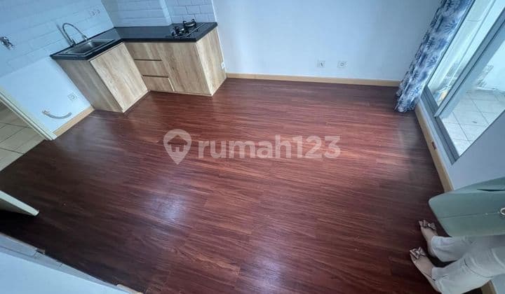 Dijual cepat Apartemen Mtown 3 Kamar Tidur Sudah Renovasi Semi Furnished