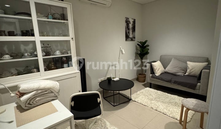 For Sale Zena Shop House in BSD, Suitable for F&B Business, Office, or Boarding House