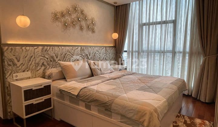 Casa Grande Residence Luxury 3 BR Private Lift Fully Furnished