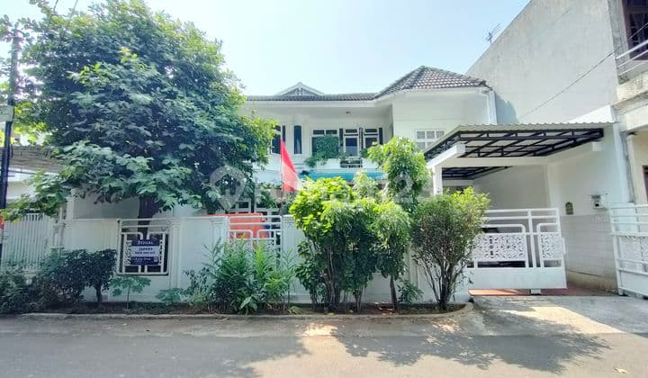 Rumah Di Komplek Dolog Kalimalang, Duren Sawit