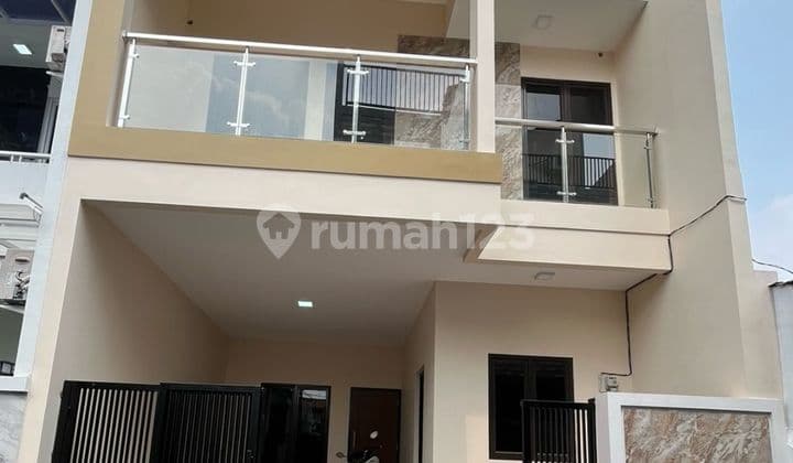 DIJUAL RUMAH BARU 2 LANTAI FULL BEBAS BANJIR