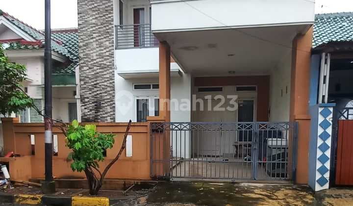 Rumah 2 lantai di Duta Harapan semi furnished, terbukti bebas banjir di Bekasi Utara
