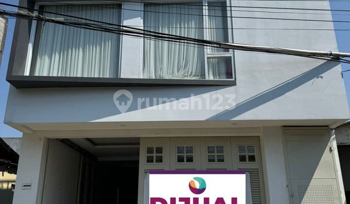 Dijual Murah Rumah modern minimalis,Cocok untuk usaha di Pondok Kelapa Jakarta timur