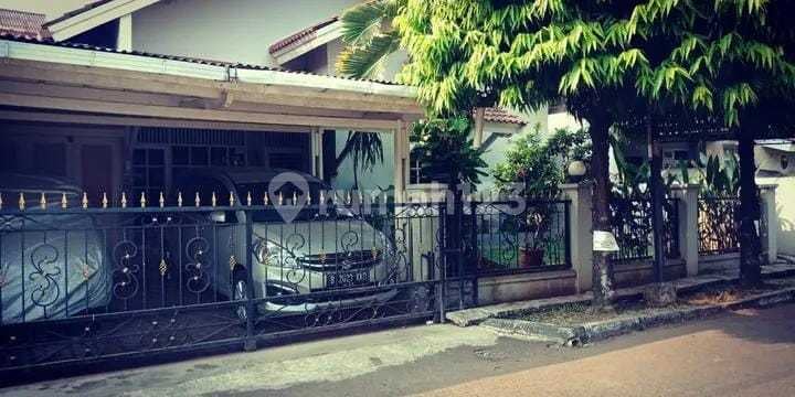 Dijual Cepat Rumah di Perum Taman Peninsula, Pekayon, Jakasetia, Bekasi Selatan