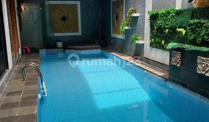 Dijual Rumah Hook Ada Private Pool di Perum Tanjung Barat Indah, Jaksel