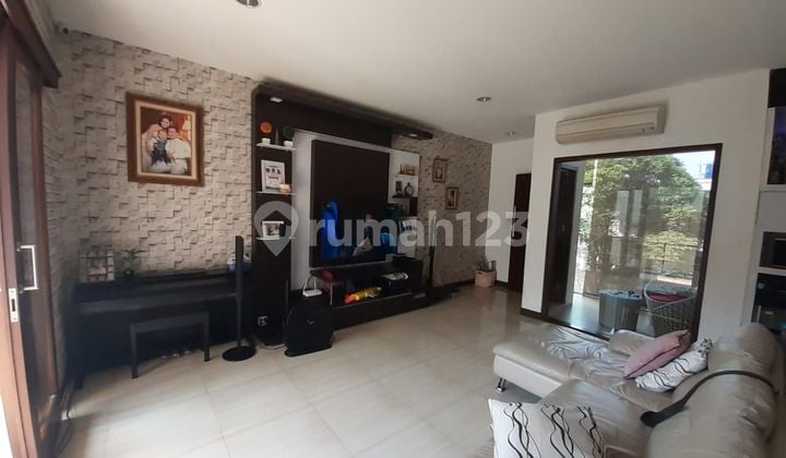 Rumah bagus, siap huni, lingkungan tenang, bebas banjir