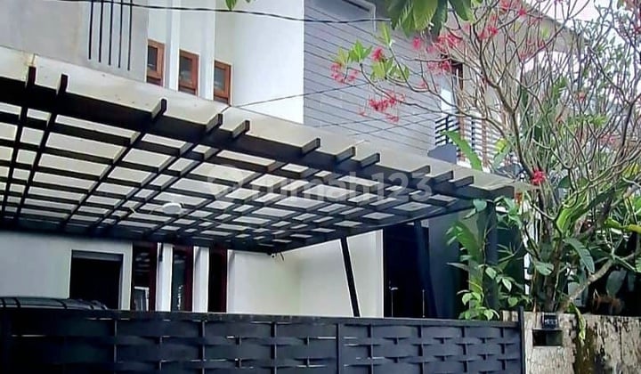Rumah Cantik, Siap Huni, Dalan Cluster,Bebas Banjir