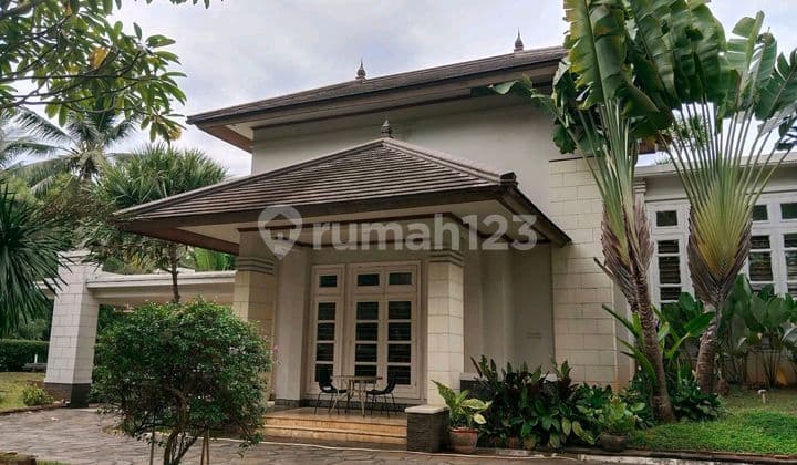 Dijual Rumah Mewah, Dalam Cluster, Lingkungan Tenang, Bebas Bajir