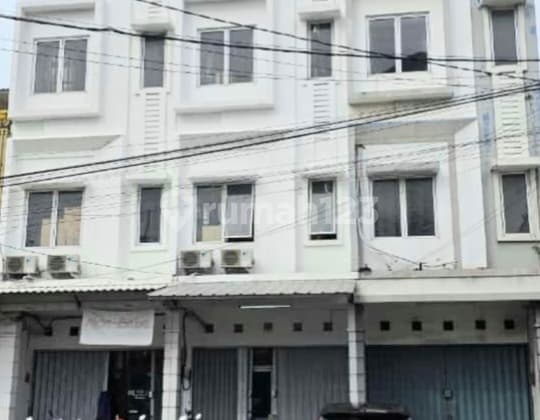 Dijual Ruko Gandeng 3,5 Lantai, Area Bintaro,Dekat Plaza Bintaro,Siap Huni,Cck Utk Office,Resto Dll