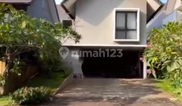 Rumah Cantik Dalam Cluster,Lingkungan Tenang dan Nyaman, Bebas Banjir