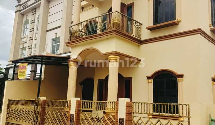 Dijual Rumah Full Renovasi di Grand Galaxy City Bekasi