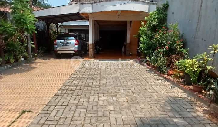 Dijual Rumah Asri Diduren Sawit Jakarta Timur