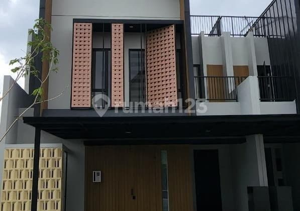 3-Storey Ready-to-Occupy House with Attic Room in Mahakam Cluster, JGC, Cakung