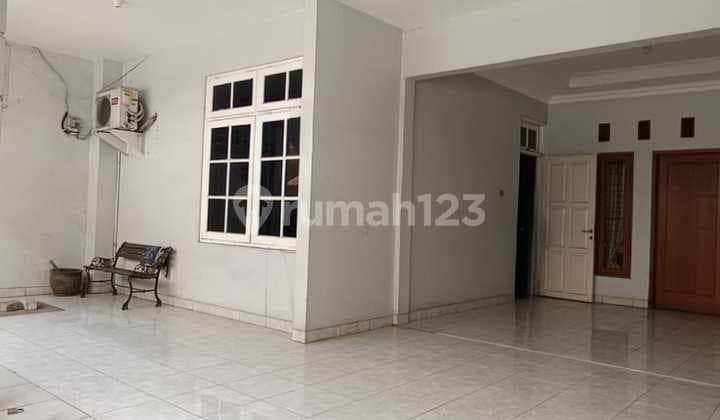 2.5-Story House in Harapan Baru 1 Housing Complex, West Bekasi