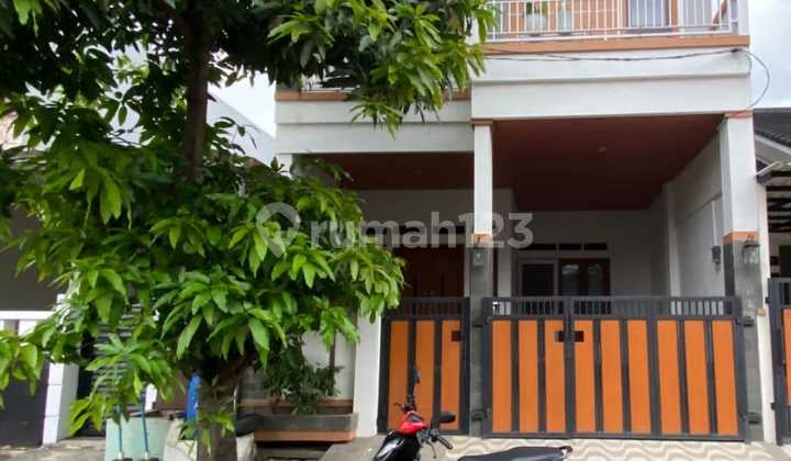 Rumah 2 Lantai Luas 150 di Perumahan Duta Bumi 3, Bekasi