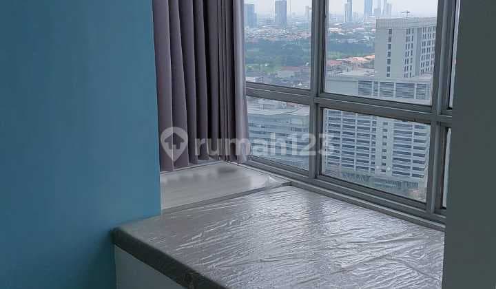 1 Unit Apartment Benson Tower