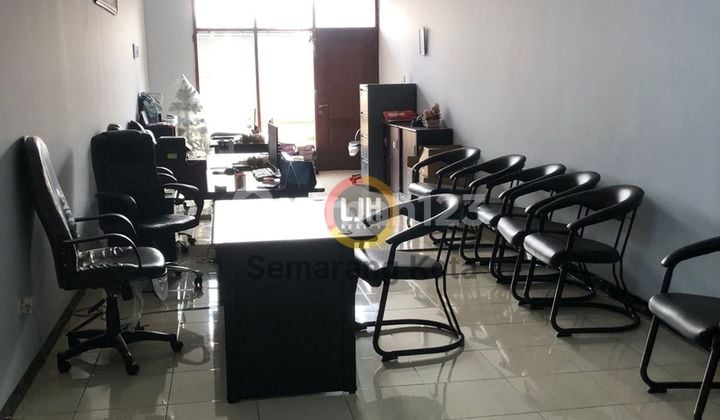 Ruko Bagus di Daerah Pecinan