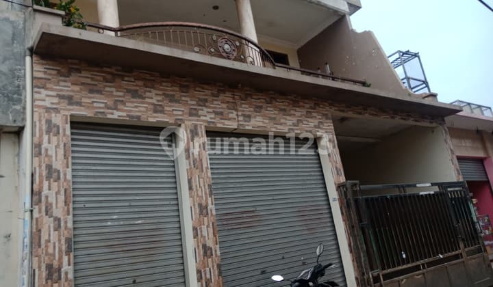 Dijual Rumah Luas Bagus Lokasi di Kembangan Jakarta Barat