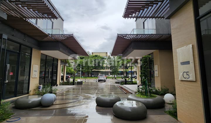 Di Sewakan Ruko Baru di Bsd di Bsd