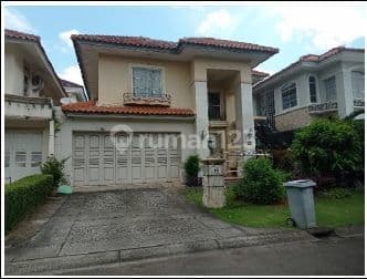 Rumah Bagus 2 LT Dijual di Perumahan Lippo Village Lippo Karawaci