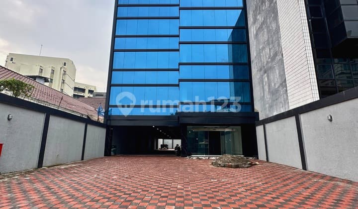 Gedung Baru Dijual Di Jl. Johar Menteng Jakarta Pusat