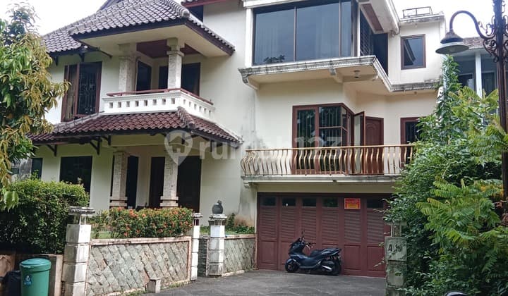 Rumah Dijual Dikawasan Elite Kemang Pratama Jakarta Selatan