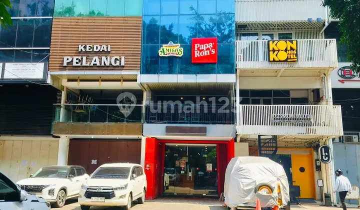 Kebon Sirih Ruko Komersil 4 LT Dijual di Menteng Jakarta Pusat