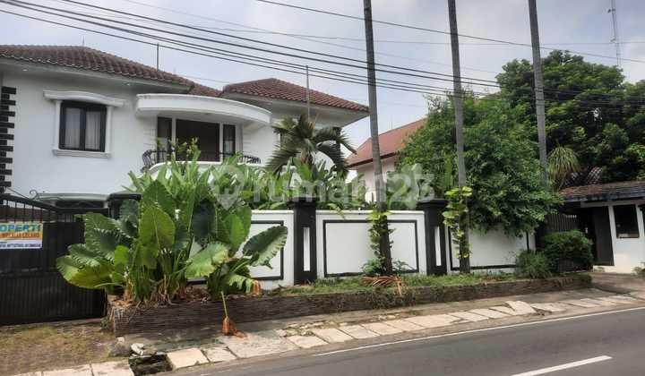 Rumah Mewah Dijual Di Jl. Jati Padang Utara Jakarta Selatan
