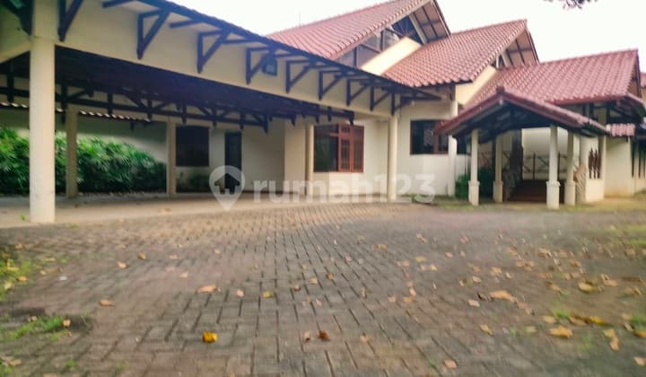 Rumah Luas Dijual Di Jl..pertanian Lebak Bulus Jakarta Selatan