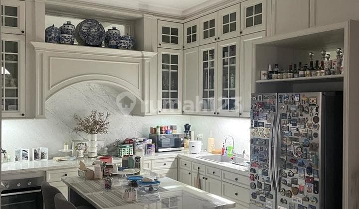 For Sale Beautiful Luxurious House in Eminent Across Ice BSD City Tangerang Banten