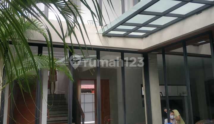 Hot List Di Jual Rumah Style Villa Lokasi Jalan Merdeka Sumerta Kelod Denpasar Timur