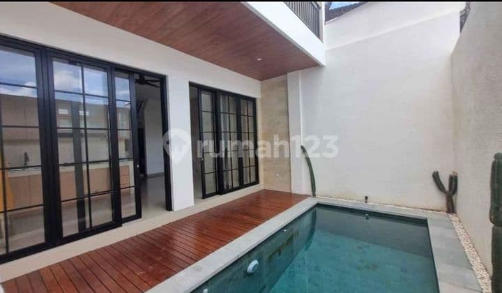 TOP URGENT DI JUAL VILLA LOKASI TIYING TUTUL PERERENAN CANGGU KUTA UTARA BADUNG