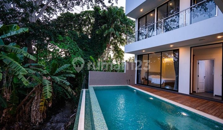 TOP URGENT VILLA FOR SALE LOCATION CANGGU NORTH KUTA BADUNG