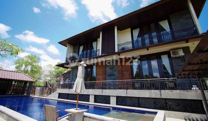 Hot List of Luxury Villas for Sale with Golf and Lake Views, Dreamland Pecatu Location