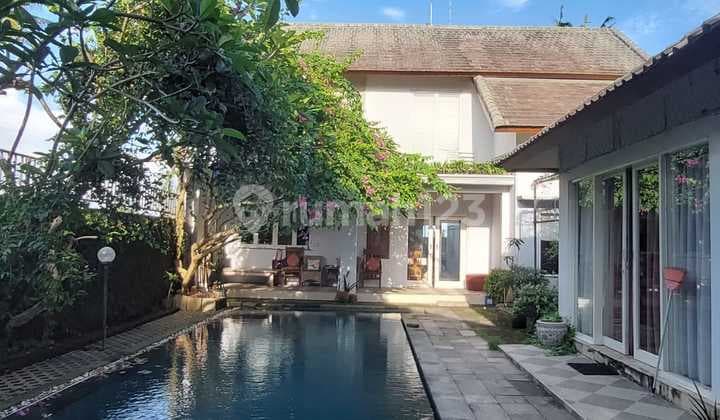 Hot List Di Jual Villa View Sawah Lokasi Pering Gianyar