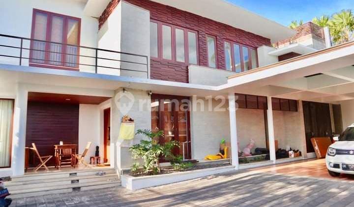 Hot List Di Jual Villa View Sawah Lokasi Kerobokan